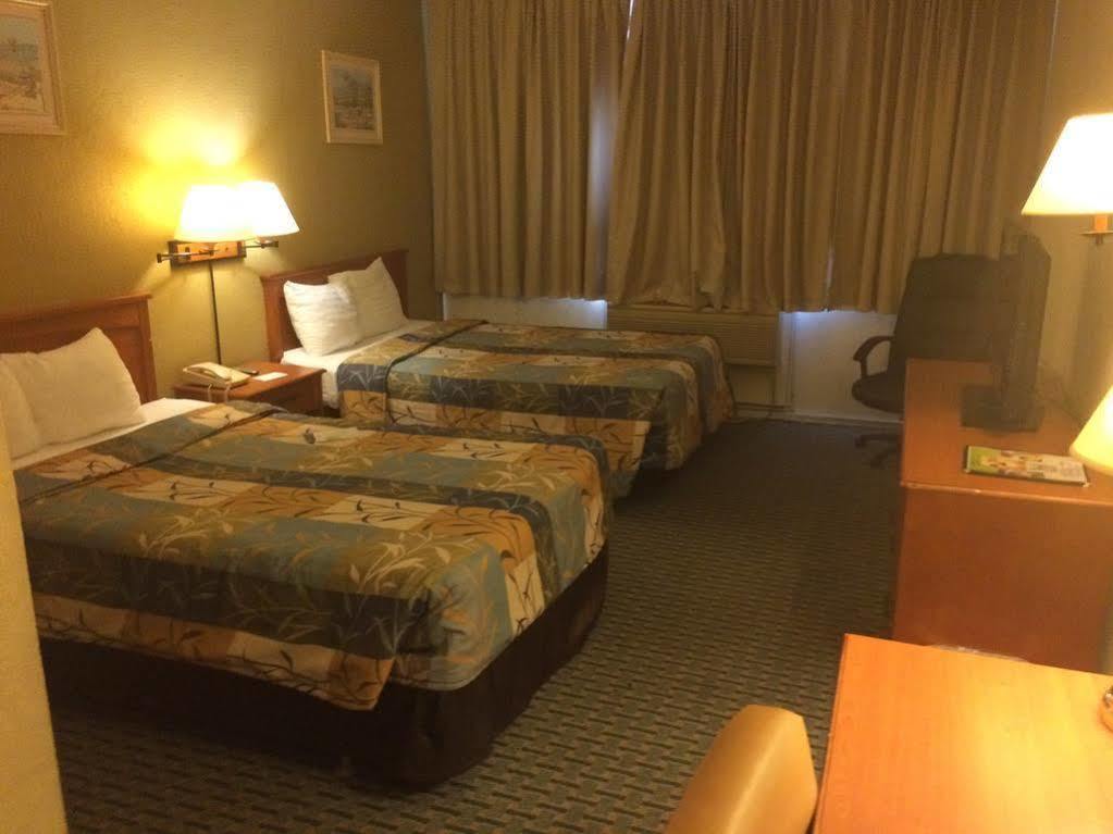 Days Inn Melrose Park/O'Hare South Dış mekan fotoğraf