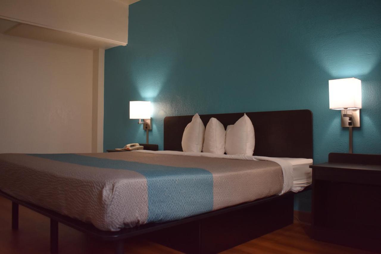 Days Inn Melrose Park/O'Hare South Dış mekan fotoğraf